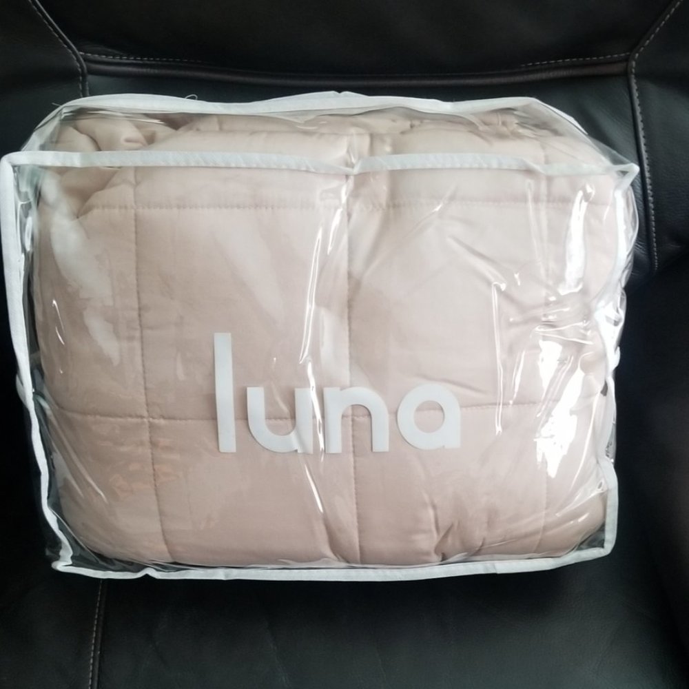 Luna Adult Weighted Blanket - 10 Lbs - 60x80 - Queen Size Bed - Peach - NEW